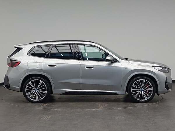 Used BMW iX1 2025 for sale - 76246407: Photo 2