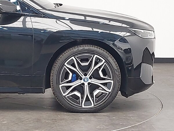 Used BMW iX 2023 for sale - 76103399: Photo 14