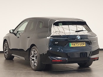 Used BMW iX 2023 for sale - 76103399: Photo 3