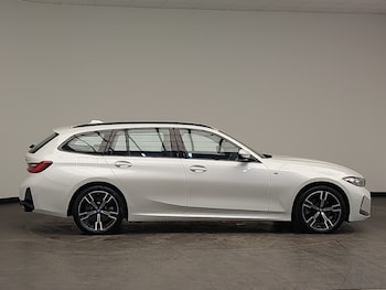 Used BMW 3 Series 2023 for sale - 78133012: Photo