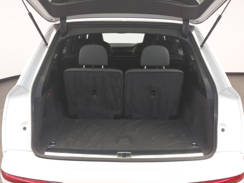 Used Audi Q7 2023 for sale - 76129931: Photo 13
