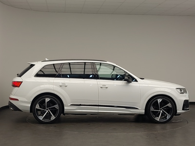 Used Audi Q7 2023 for sale - 76129931: Photo 2