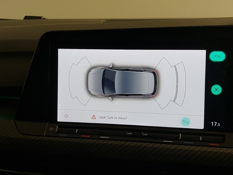 Used Volkswagen Golf 2023 for sale - 76383928: Photo 18