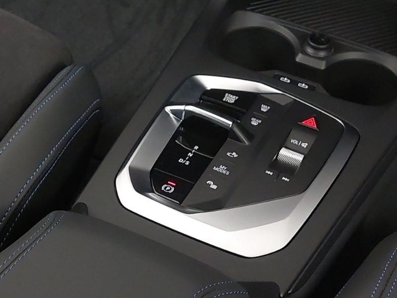 Used BMW 1 Series 2025 for sale - 76897779: Photo 10