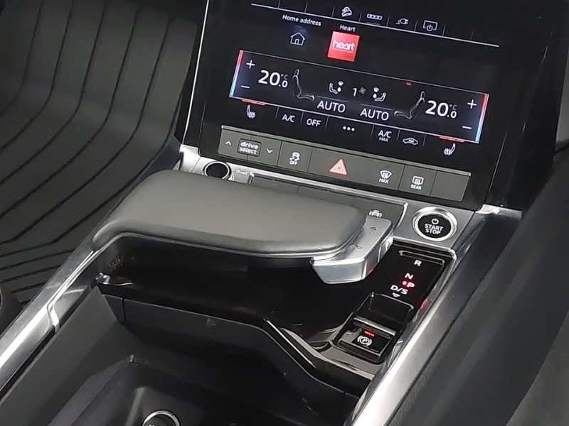 Used Audi Q8 2024 for sale - 76707959: Photo 10