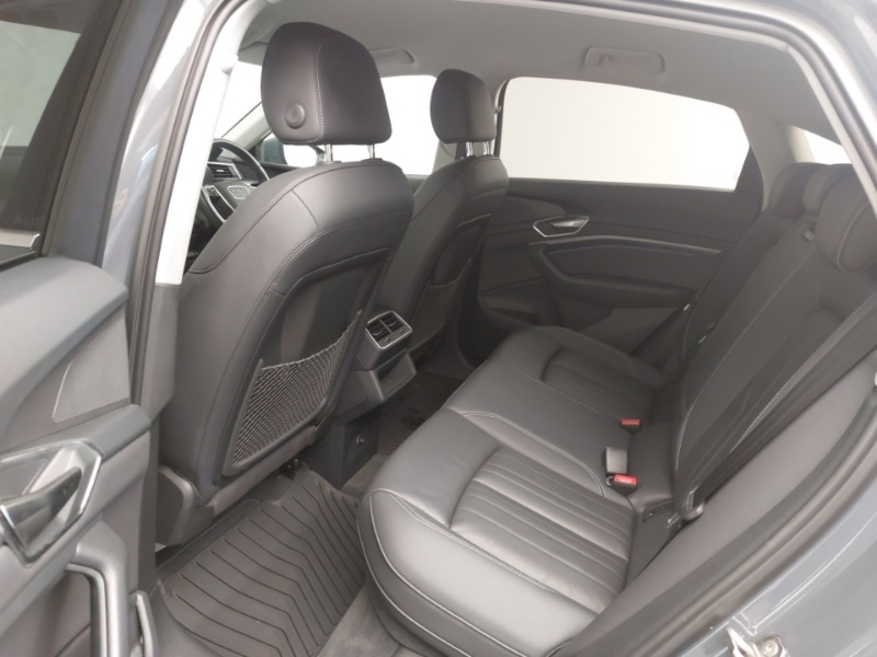 Used Audi Q8 2024 for sale - 76707959: Photo 12