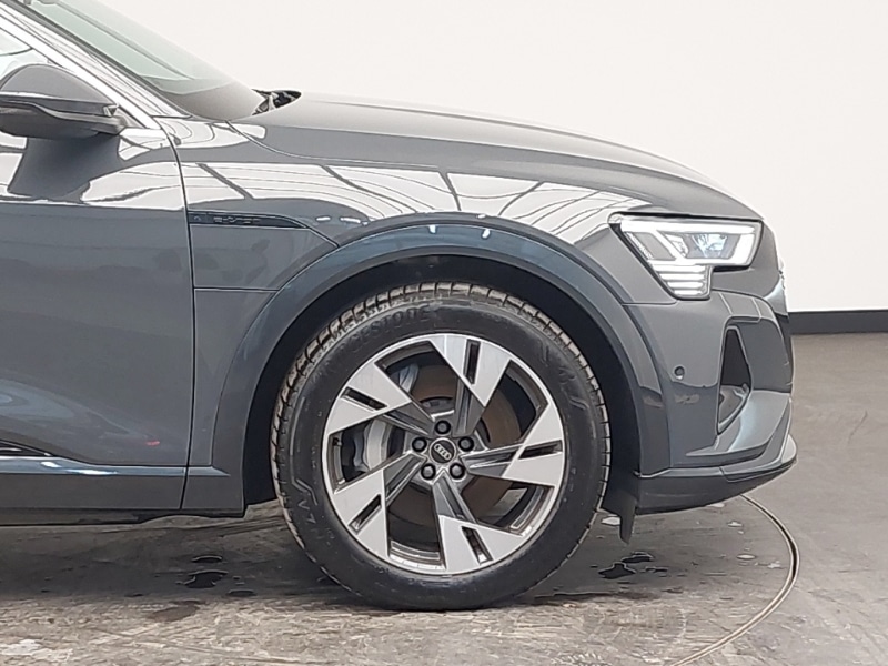 Used Audi Q8 2024 for sale - 76707959: Photo 14