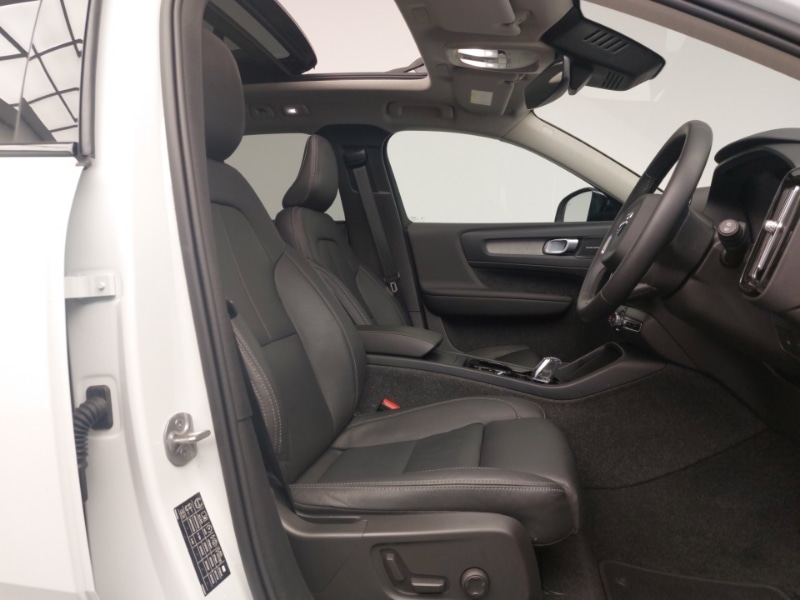 Used Volvo XC40 2024 for sale - 76864585: Photo 11