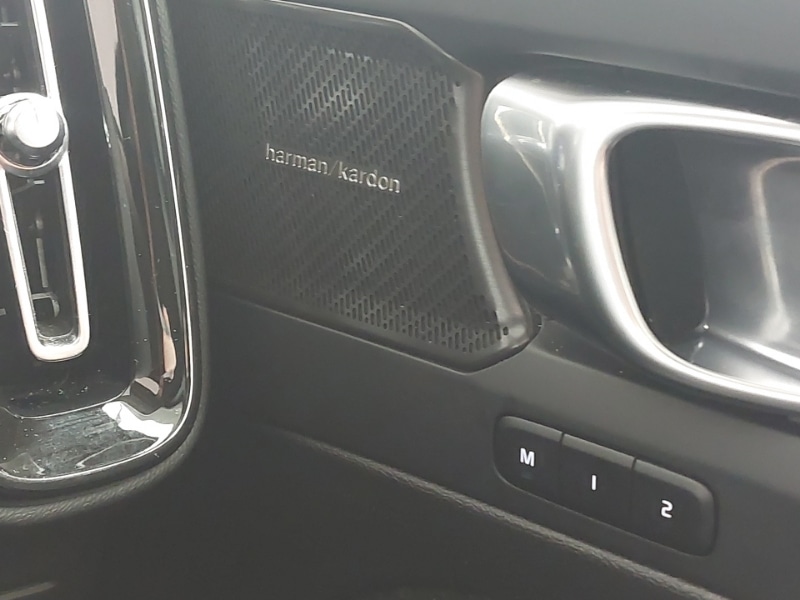 Used Volvo XC40 2024 for sale - 76864585: Photo 17