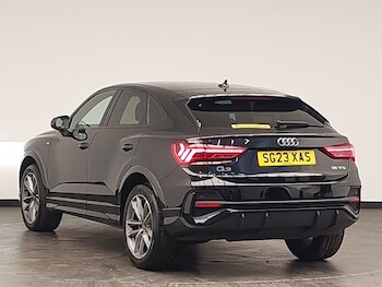 Used Audi Q3 2023 for sale - 78093688: Photo