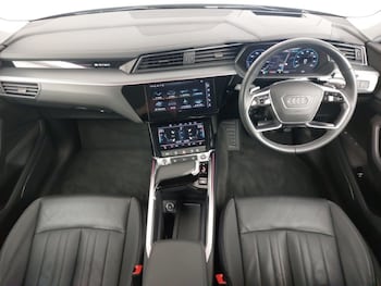 Used Audi Q8 2023 for sale - 77454165: Photo