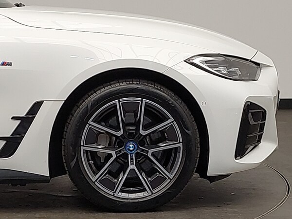 Used BMW i4 2023 for sale - 75285279: Photo 14