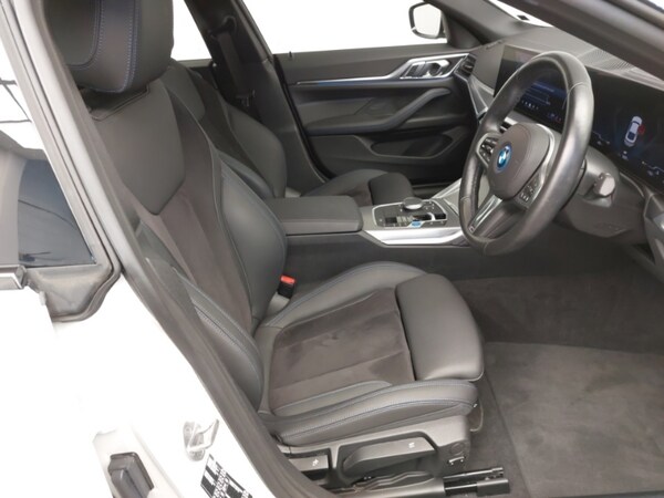 Used BMW i4 2023 for sale - 75285279: Photo 6