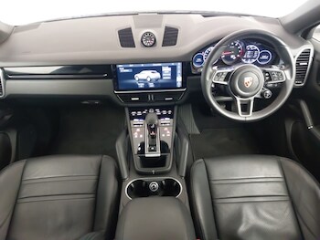 Used Porsche Cayenne 2019 for sale - 78490535: Photo