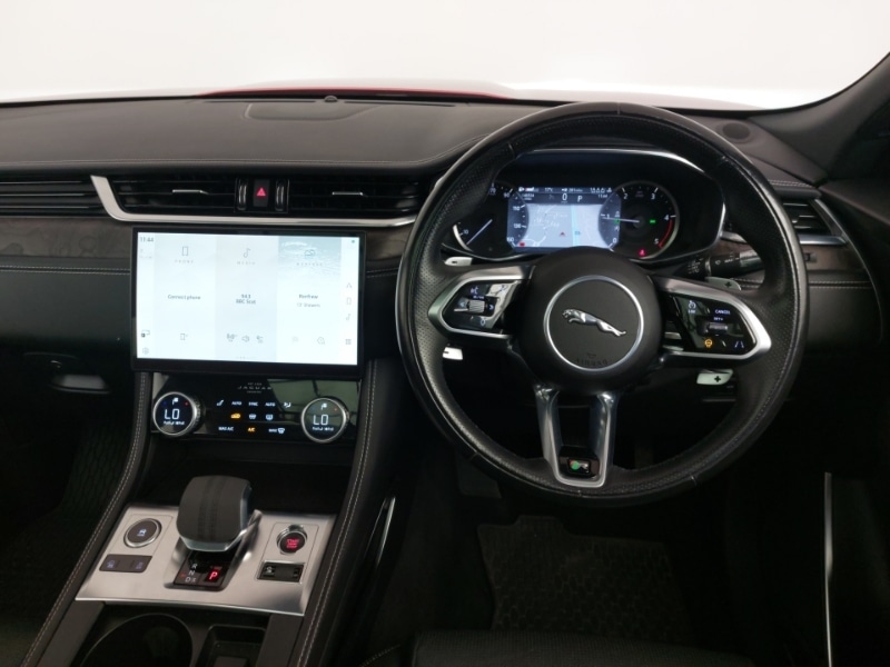Used Jaguar F-Pace 2022 for sale - 76160855: Photo 5