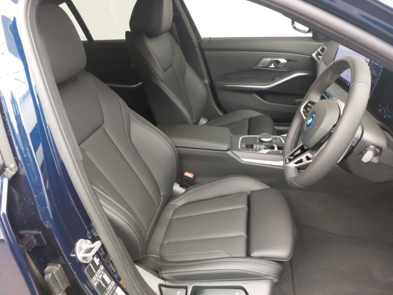 Used BMW 3 Series 2025 for sale - 78032985: Photo 11