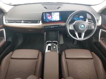 Used BMW iX1 2023 for sale - 75629297: Photo