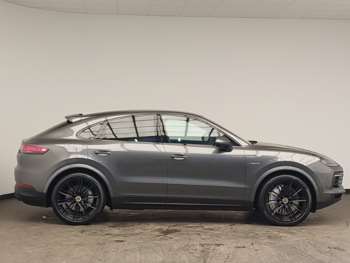 Used Porsche Cayenne 2020 for sale - 74839675: Photo