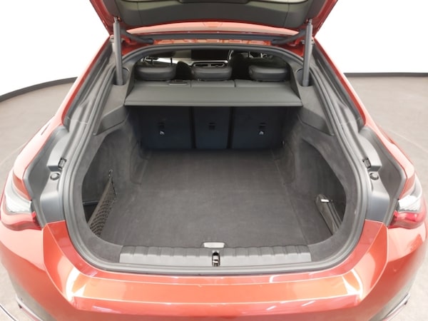Used BMW i4 2023 for sale - 76331915: Photo 13