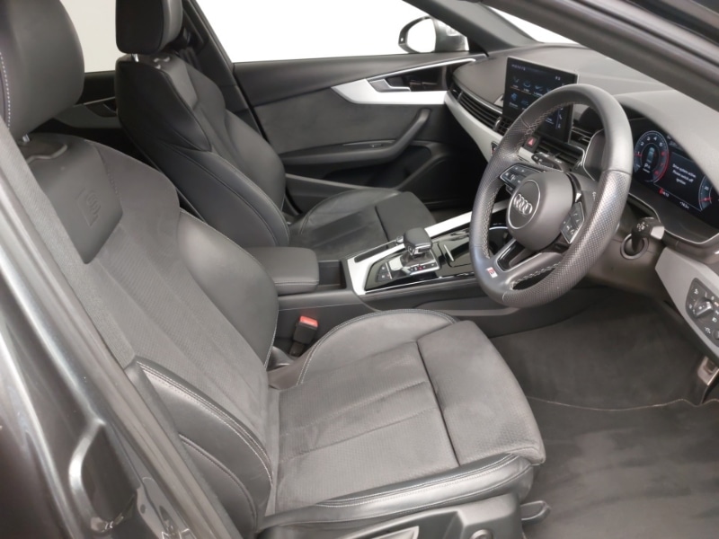 Used Audi A4 2022 for sale - 76052419: Photo 6