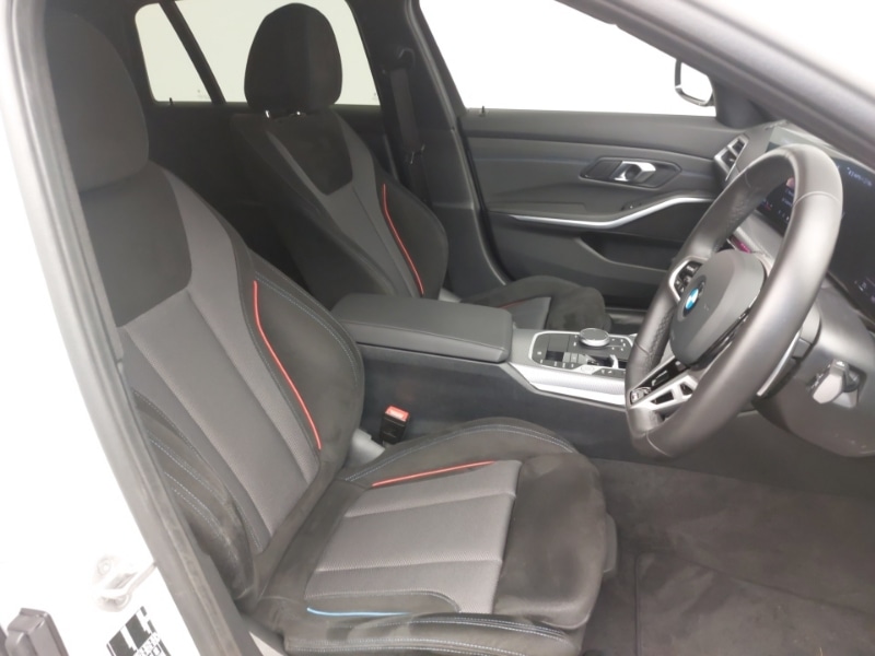 Used BMW 3 Series 2025 for sale - 76880352: Photo 11