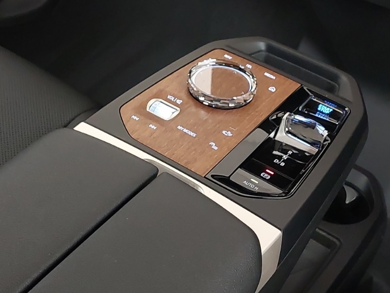 Used BMW iX 2022 for sale - 76403965: Photo 10