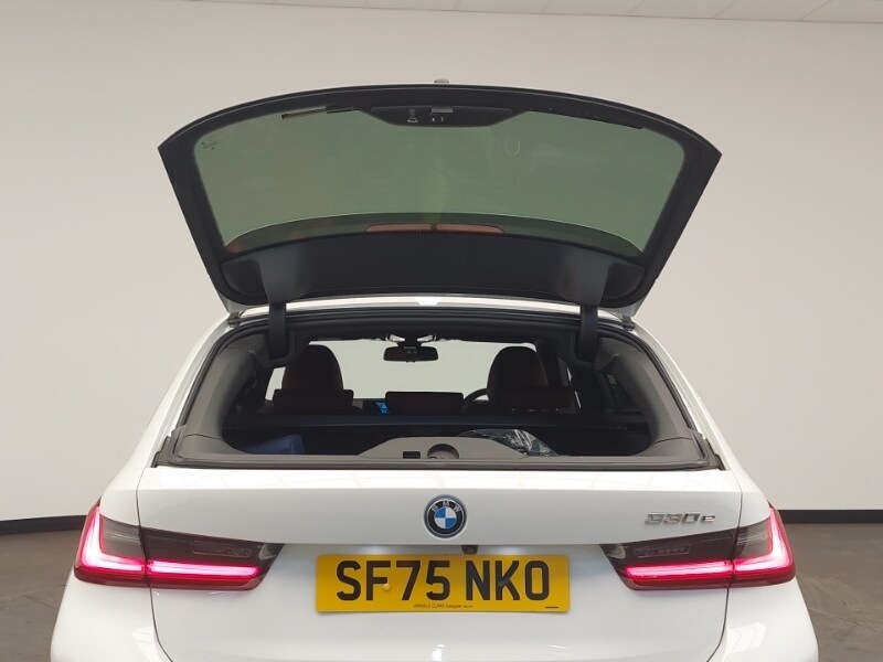 Used BMW 3 Series 2025 for sale - 77651747: Photo 13