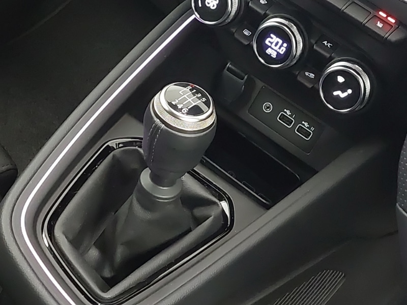 Used Renault Clio 2024 for sale - 77265371: Photo 10