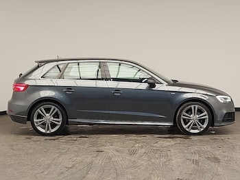 Used Audi A3 2017 for sale - 77503596: Photo