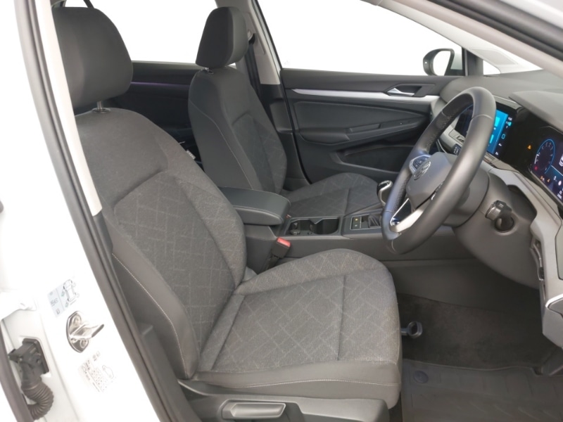 Used Volkswagen Golf 2023 for sale - 76947527: Photo 11