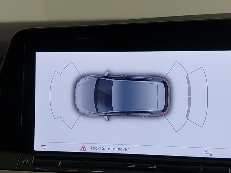 Used Volkswagen Golf 2023 for sale - 76947527: Photo 19