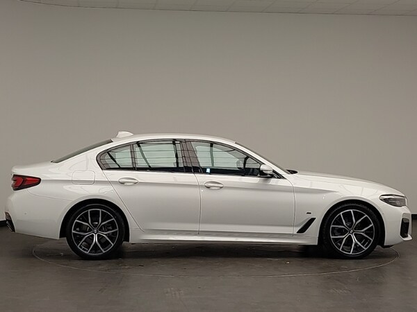 Used BMW 5 Series 2022 for sale - 76238015: Photo 2
