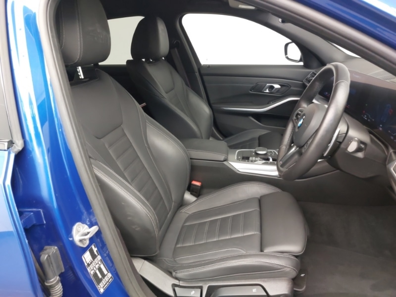 Used BMW 3 Series 2024 for sale - 76816325: Photo 11