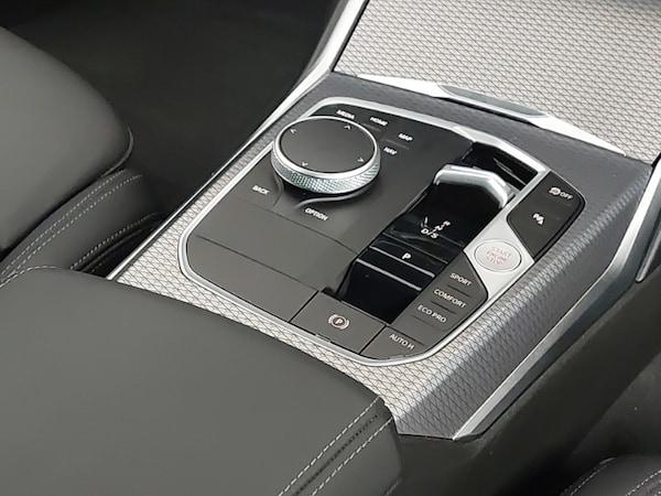 Used BMW 3 Series 2024 for sale - 76160411: Photo 10