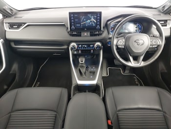 Used Toyota RAV4 2022 for sale - 75290000: Photo