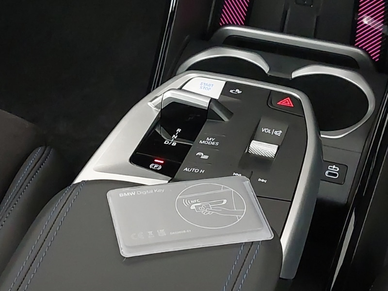 Used BMW iX1 2025 for sale - 76543701: Photo 10