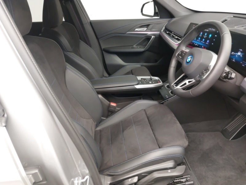 Used BMW iX1 2025 for sale - 76543701: Photo 6