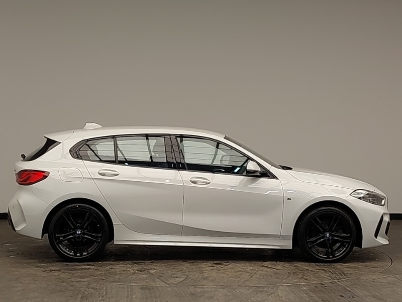 Used BMW 1 Series 2022 for sale - 77623959: Photo 2