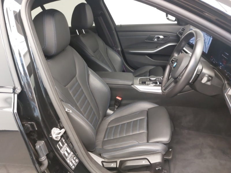 Used BMW 3 Series 2024 for sale - 76116647: Photo 11