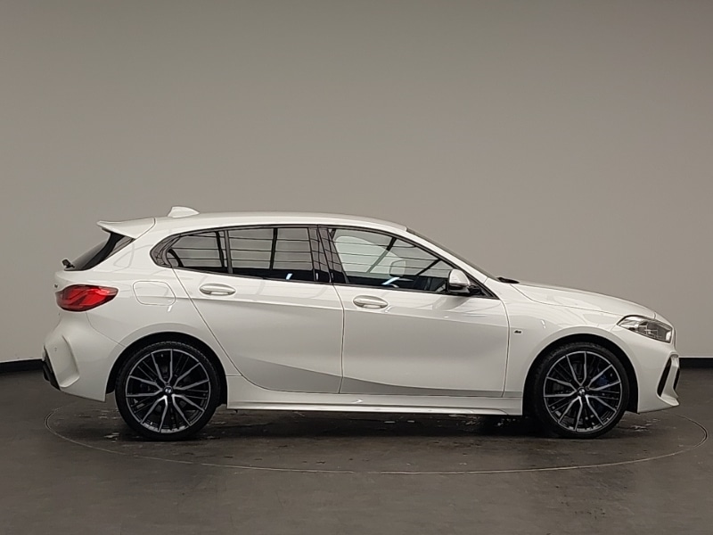 Used BMW 1 Series 2024 for sale - 76150686: Photo 2
