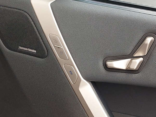 Used BMW iX 2023 for sale - 76275820: Photo 17