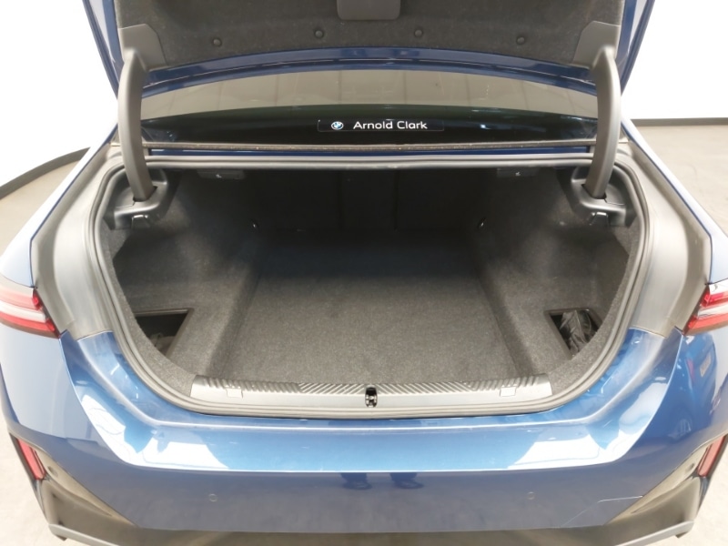 Used BMW 5 Series 2025 for sale - 78065920: Photo 13