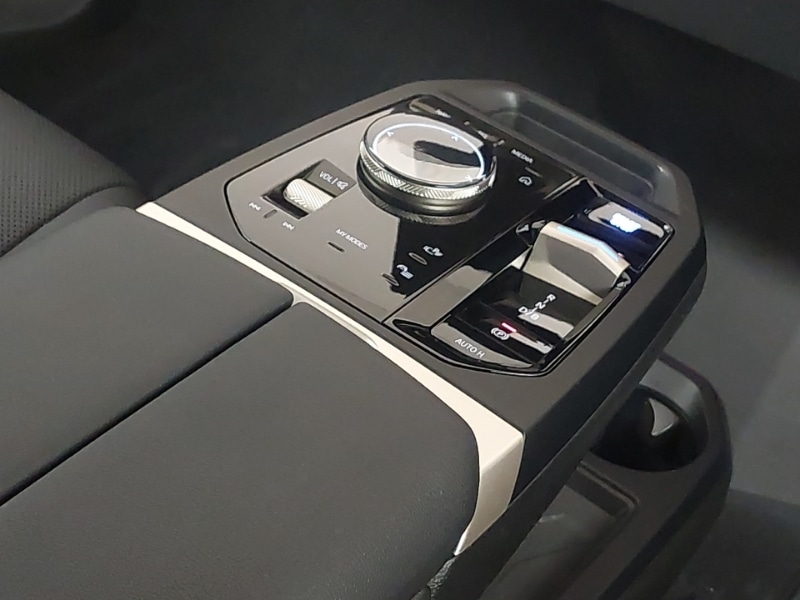 Used BMW iX 2022 for sale - 77623979: Photo 10