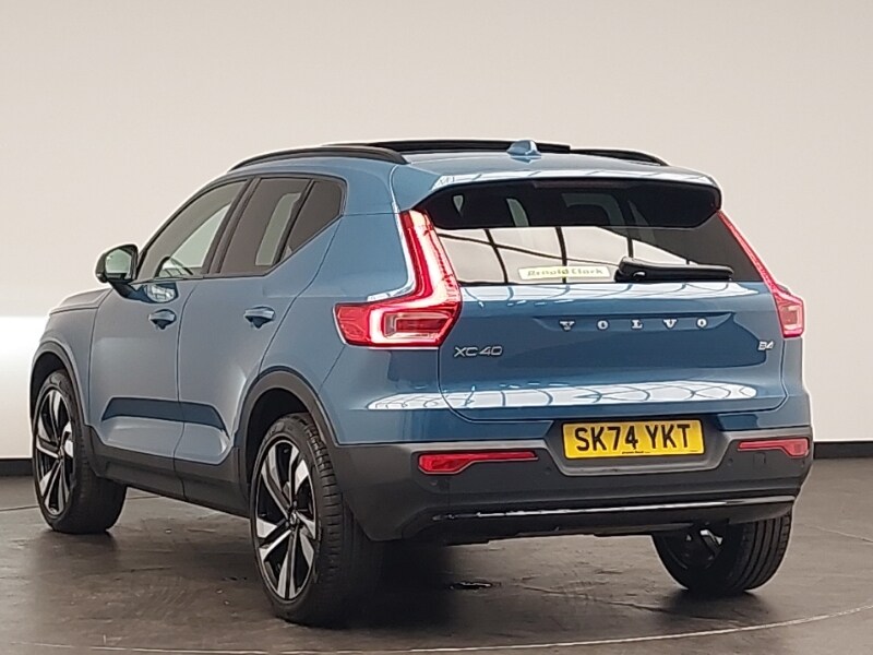 Used Volvo XC40 2024 for sale - 77975062: Photo 3