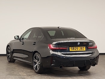 Used BMW 3 Series 2025 for sale - 78013408: Photo