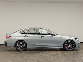 Used BMW 3 Series 2025 for sale - 77847110: Photo