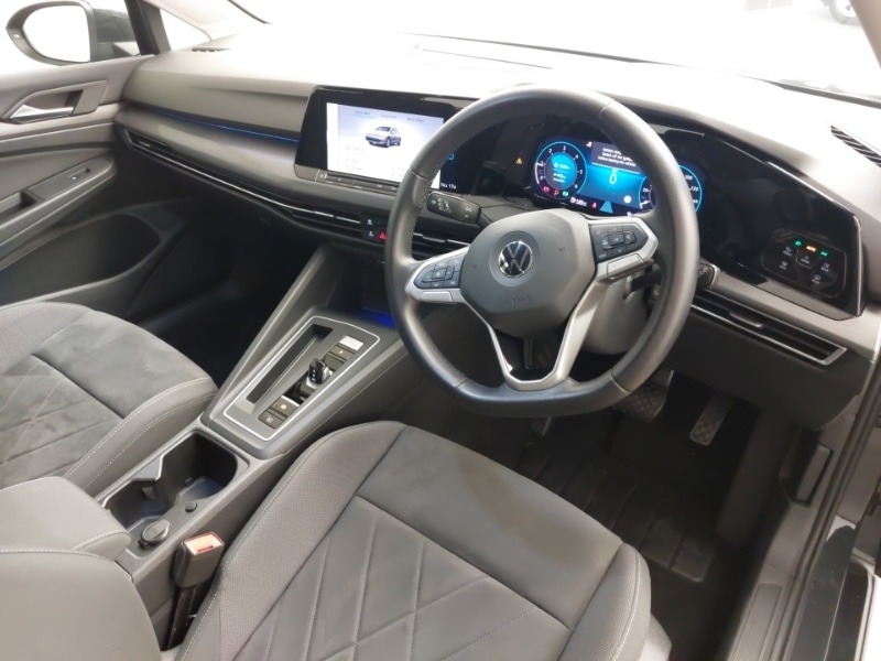 Used Volkswagen Golf 2020 for sale - 76579605: Photo 6