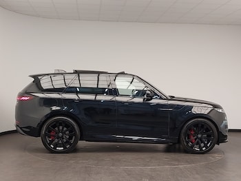 Used Land Rover Range Rover Sport 2023 for sale - 76696135: Photo