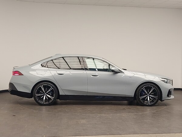 Used BMW i5 2023 for sale - 76269045: Photo 2