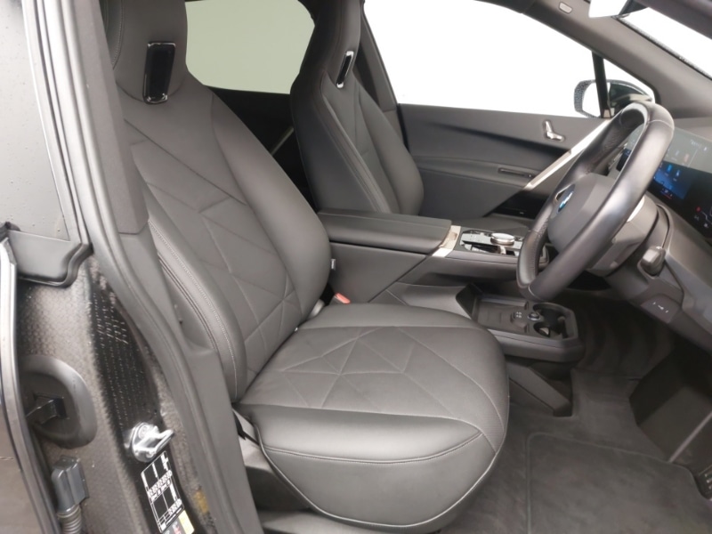 Used BMW iX 2022 for sale - 77689915: Photo 11